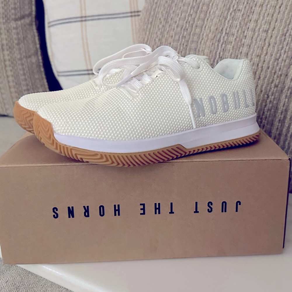 NOBULL New, Barely worn Gum Court Trainer